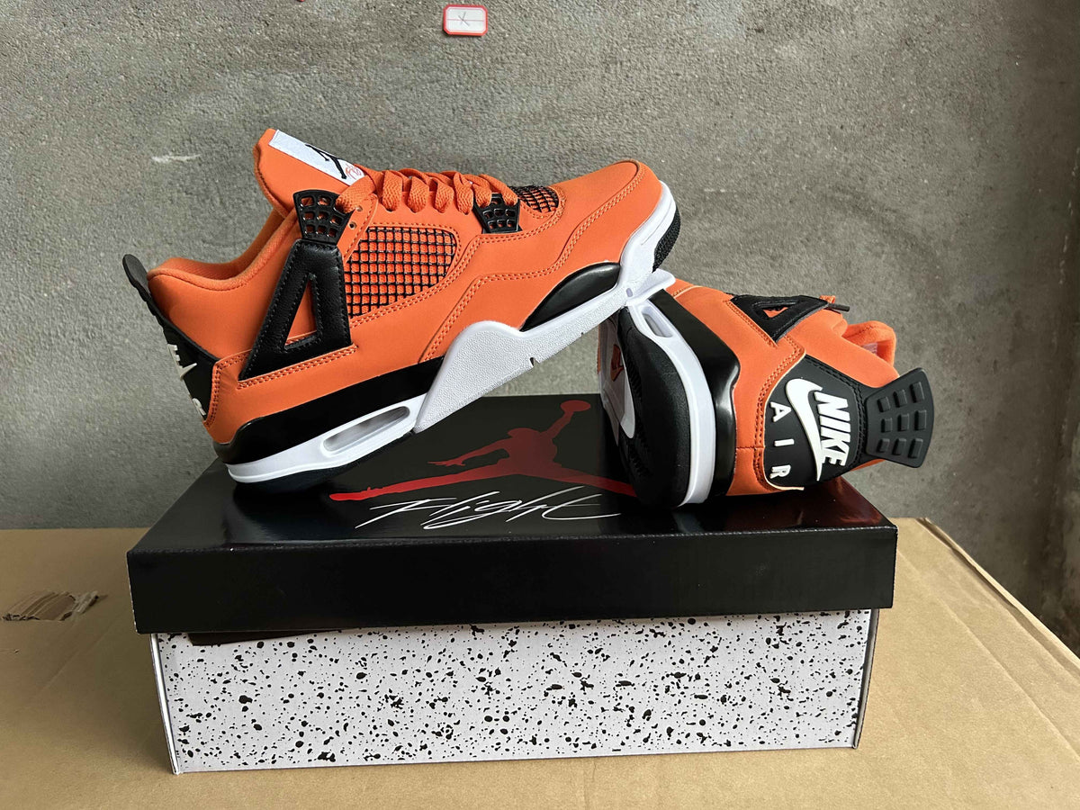 Air Jordan 4 Retro Starfish Orange Sneakers