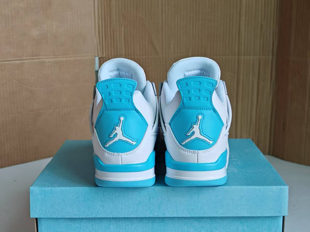 Air Jordan 4 Retro "White Aluminum" Ice Blue