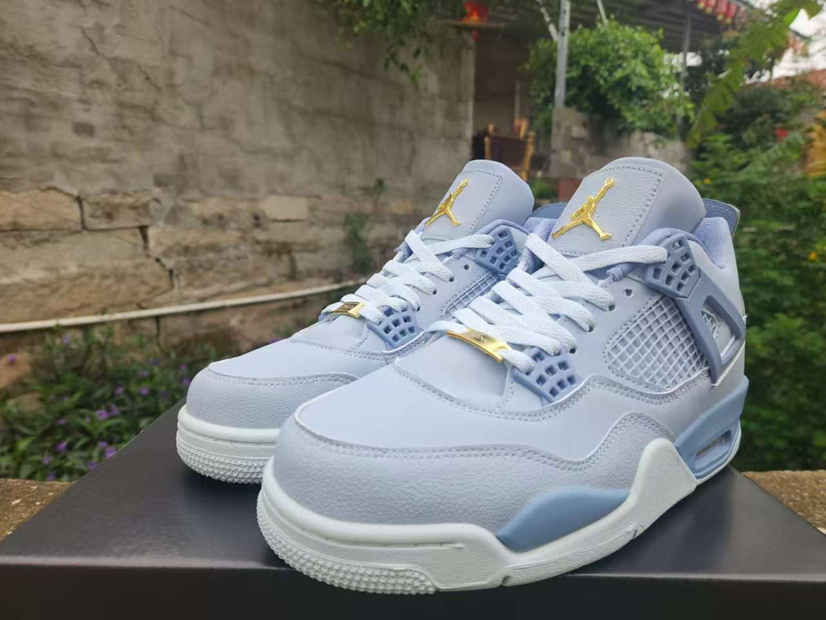 Air Jordan 4 Retro "Grey Blue"