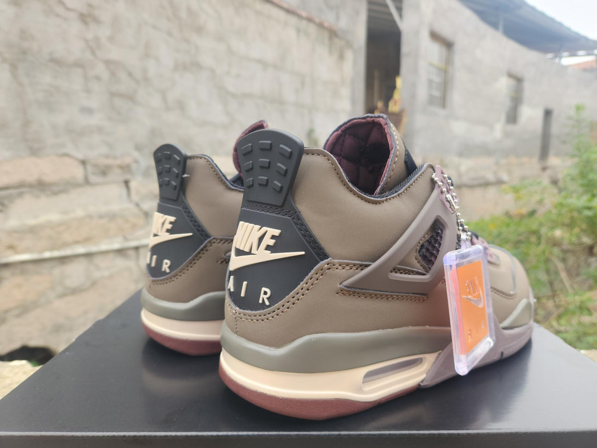Air Jordan 4 Retro Mocha Brown Sneakers