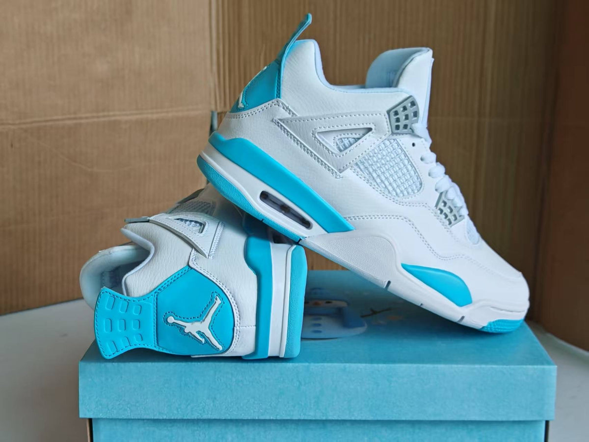Air Jordan 4 Retro "White Aluminum" Ice Blue