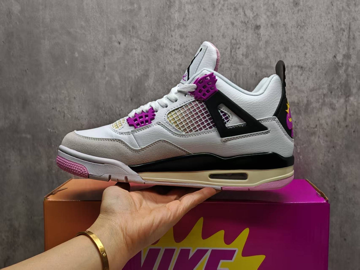 Air Jordan 4 Retro "Comic" Off-White & Fire Pink