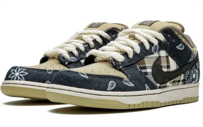 Travis Scott x Nike SB Dunk Low CT5053-001